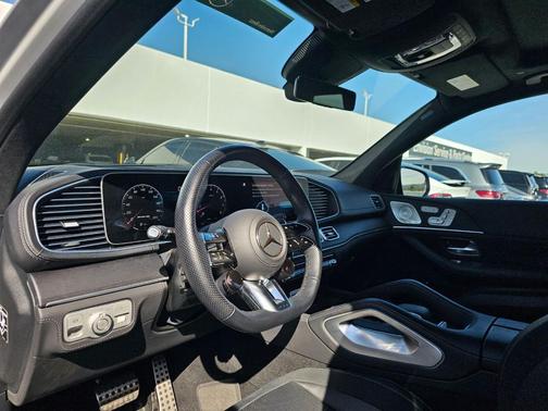 2025 Mercedes-Benz AMG GLE 63 S