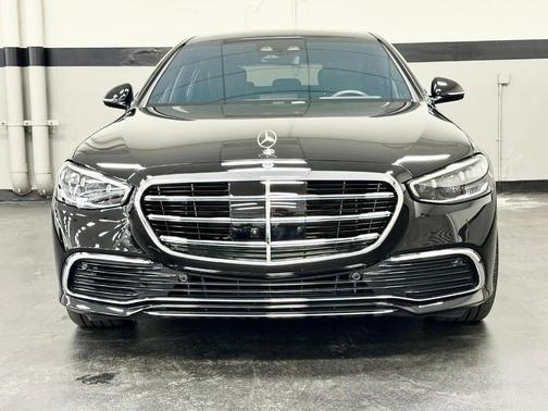 Obsidian Black 2025 Mercedes-Benz S-Class S 580 4MATIC