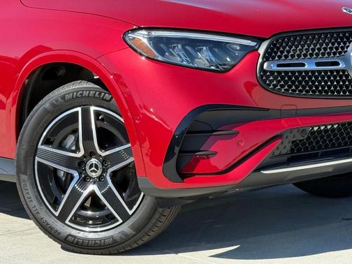 2026 Mercedes-Benz GLC 300 Base 4MATIC