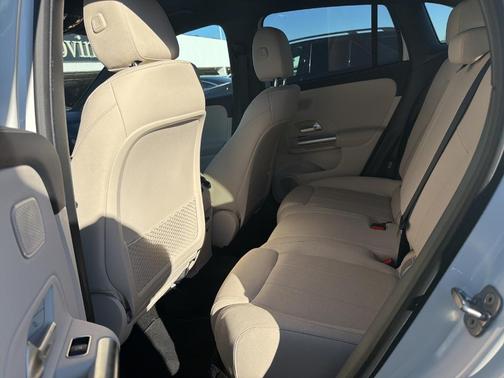 2025 Mercedes-Benz GLA 250 Base