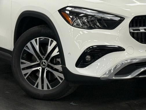 2025 Mercedes-Benz GLA 250 Base