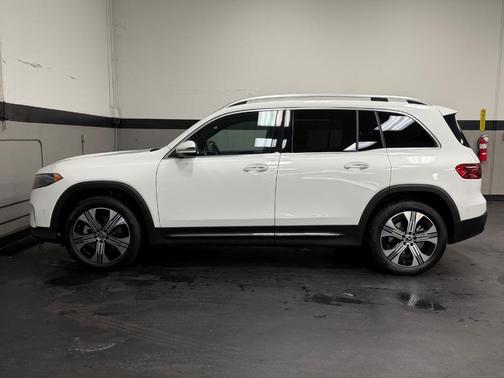 2024 Mercedes-Benz EQB 250 Base