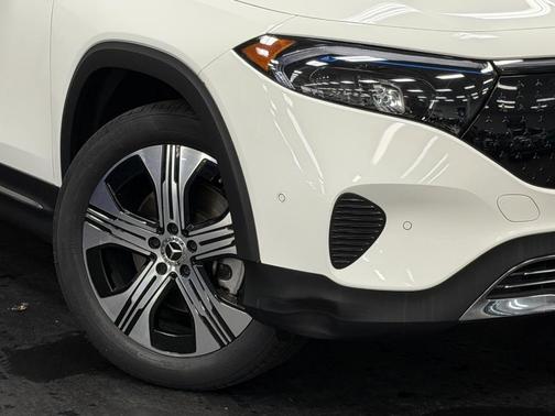 2024 Mercedes-Benz EQB 250 Base
