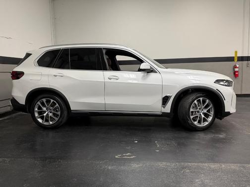 2024 BMW X5 sDrive40i