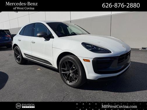 2023 Porsche Macan T