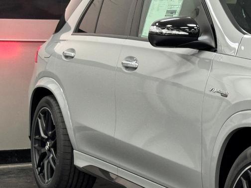 2025 Mercedes-Benz AMG GLE 63 S