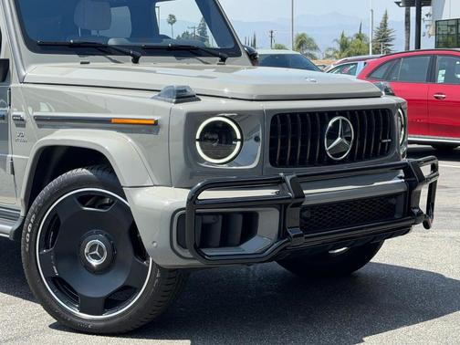 MANUFAKTUR ARAB 2026 Mercedes-Benz AMG G 63 Base