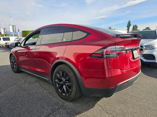 2023 Tesla Model X 