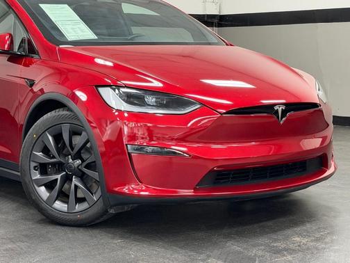 2023 Tesla Model X Standard Range