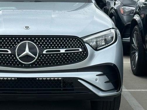 2025 Mercedes-Benz GLC 300 Base 4MATIC