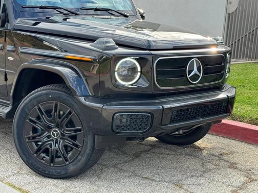2025 Mercedes-Benz G-Class Base