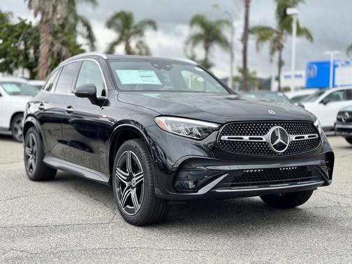 2025 Mercedes-Benz GLC 350e Base 4MATIC