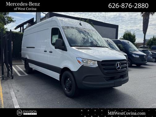 2025 Mercedes-Benz Sprinter 2500 High Roof