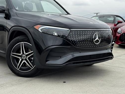 2024 Mercedes-Benz EQB 300 Base 4MATIC