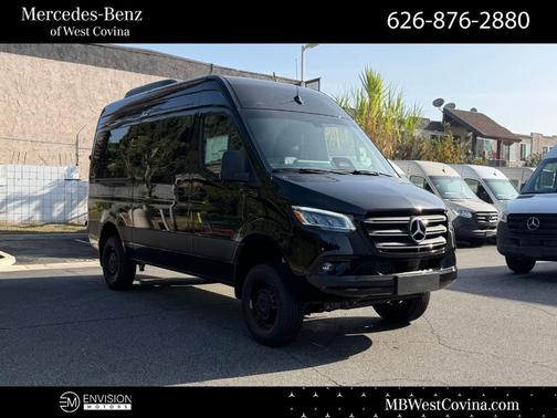 2026 Mercedes-Benz Sprinter 2500 144 WB Standard Roof Passenger