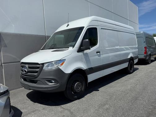 2025 Mercedes-Benz Sprinter 3500 High Roof