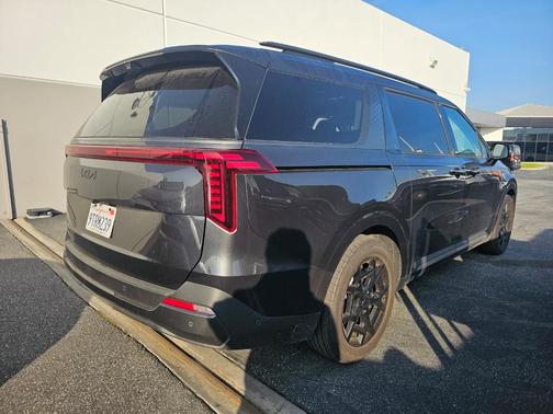 2025 Kia Carnival SX Prestige