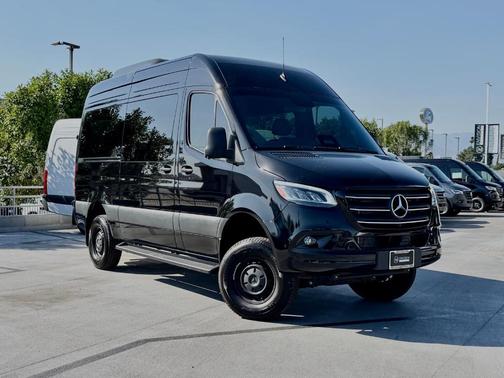 Obsidian Black Metallic 2026 Mercedes-Benz Sprinter 2500 144 WB Standard Roof Passenger