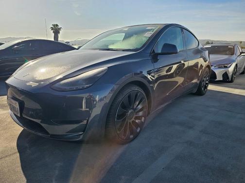 Gray 2022 Tesla Model Y Performance