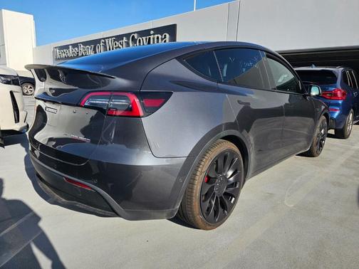 Gray 2022 Tesla Model Y Performance