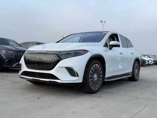 2025 Mercedes-Benz Maybach EQS 680 Base 4MATIC 4MATIC