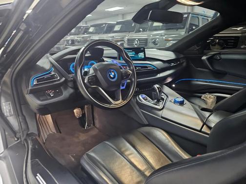 2019 BMW i8 Base