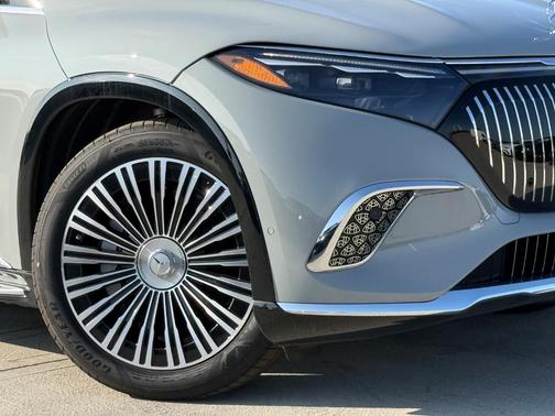 2025 Mercedes-Benz Maybach EQS 680 Base 4MATIC 4MATIC