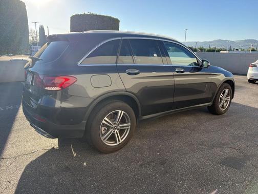 2022 Mercedes-Benz GLC 300 Base