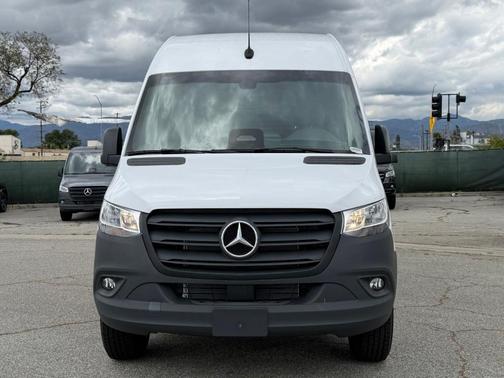 2025 Mercedes-Benz Sprinter 2500 170 WB High Roof Extended Cargo