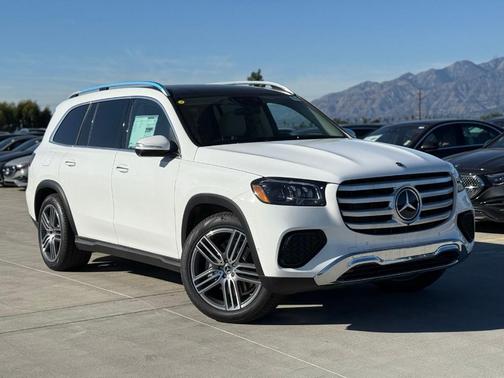 2026 Mercedes-Benz GLS 450 4MATIC