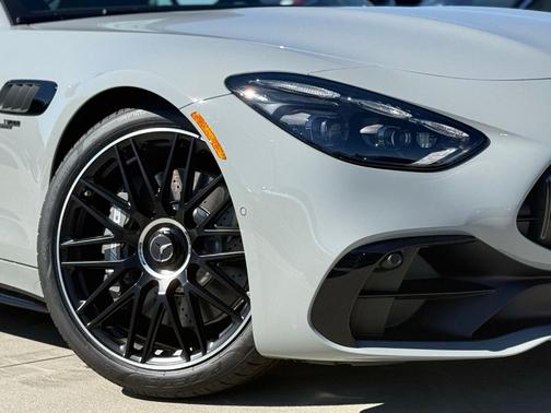 2026 Mercedes-Benz AMG GT 43 Base