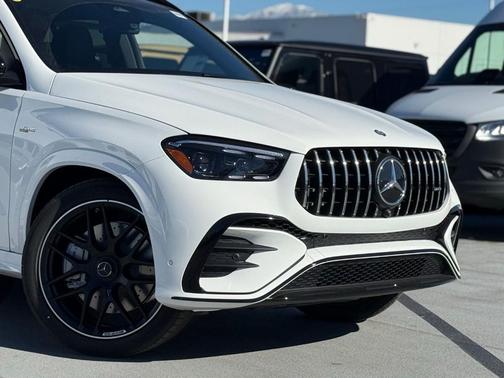 2026 Mercedes-Benz AMG GLE 53 Base