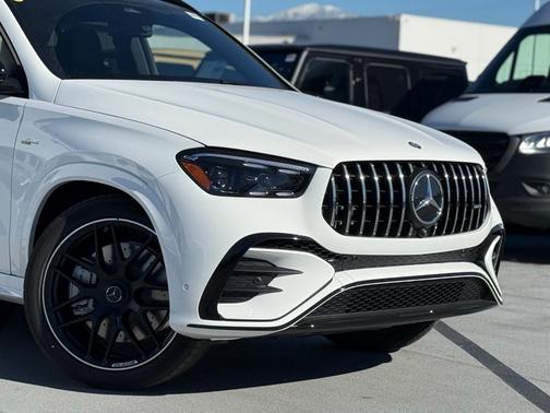 2026 Mercedes-Benz AMG GLE 53 Base