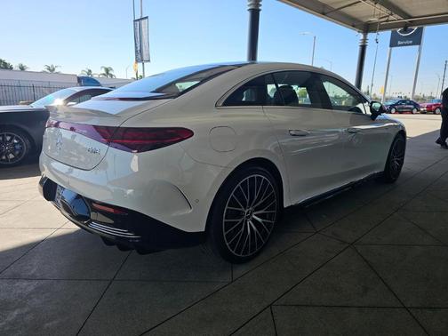 2024 Mercedes-Benz AMG EQE Base