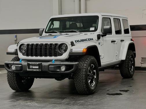Bright White Clearcoat 2024 Jeep Wrangler 4xe Rubicon