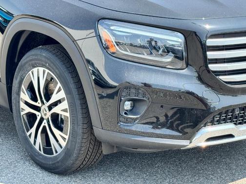 2025 Mercedes-Benz GLB 250 Base