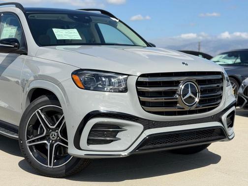 Alpine 2026 Mercedes-Benz GLS 450 4MATIC
