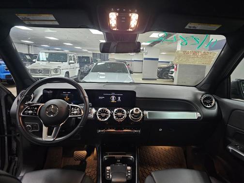 2023 Mercedes-Benz EQB 250 Base