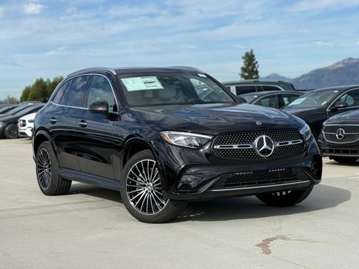 2026 Mercedes-Benz GLC 300 Base