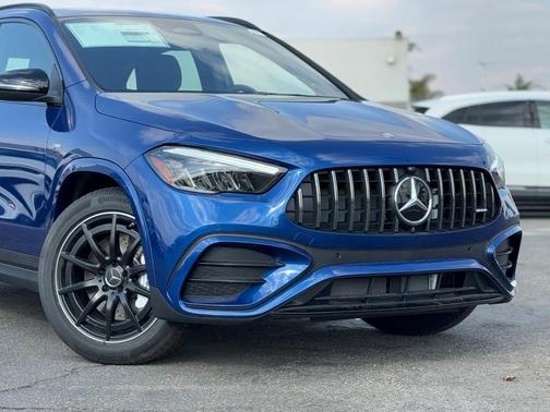 2025 Mercedes-Benz AMG GLA 35 Base