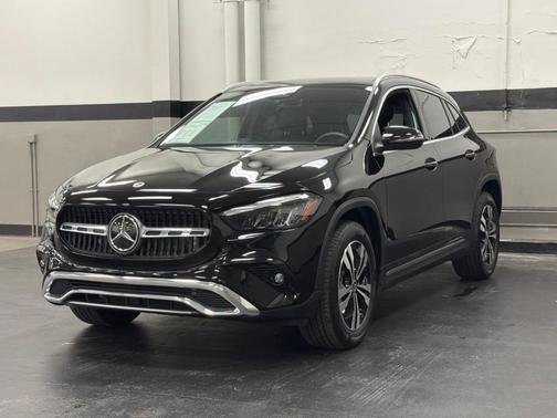 Midnight Black 2026 Mercedes-Benz GLA 250 Base