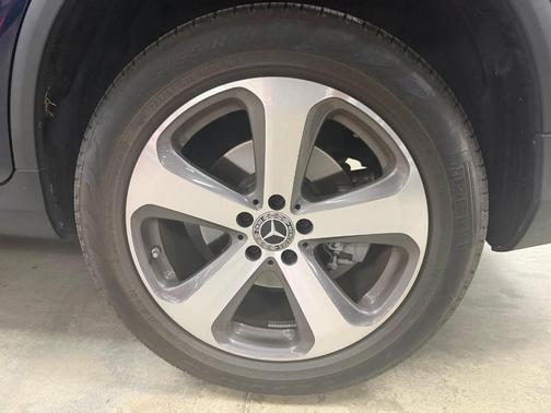 2022 Mercedes-Benz GLC 300 4MATIC Coupe