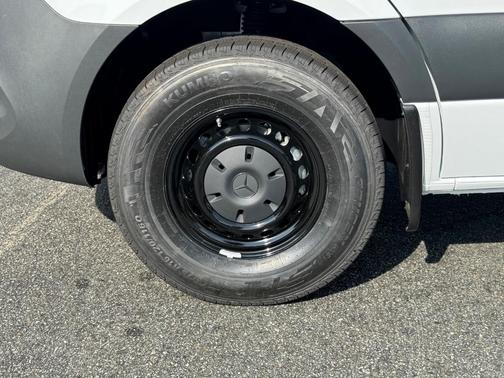 2026 Mercedes-Benz Sprinter 2500 High Roof