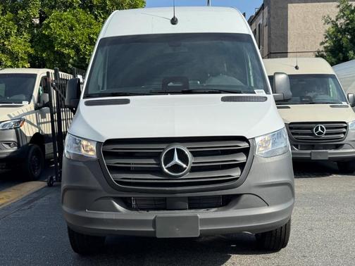 2026 Mercedes-Benz Sprinter 2500 High Roof