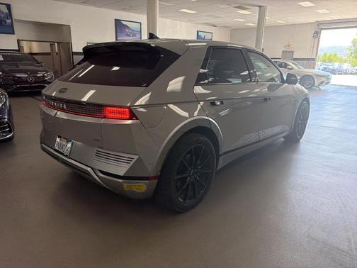 2022 Hyundai IONIQ 5 Limited