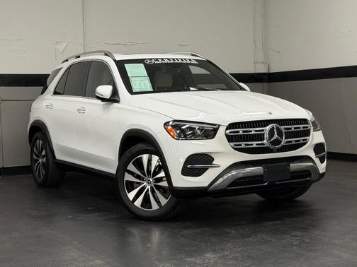 Polar White 2025 Mercedes-Benz GLE 450e 4MATIC