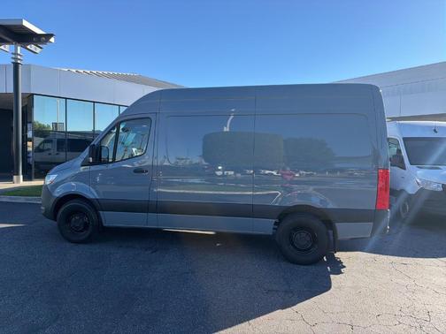 2023 Mercedes-Benz Sprinter 2500 144 WB