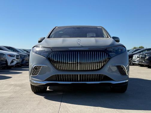 2025 Mercedes-Benz Maybach EQS 680 Base 4MATIC 4MATIC