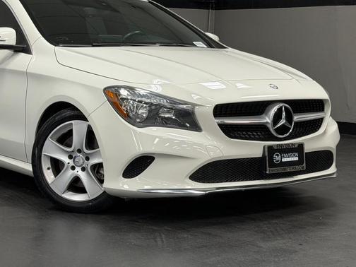 2017 Mercedes-Benz CLA 250 Base