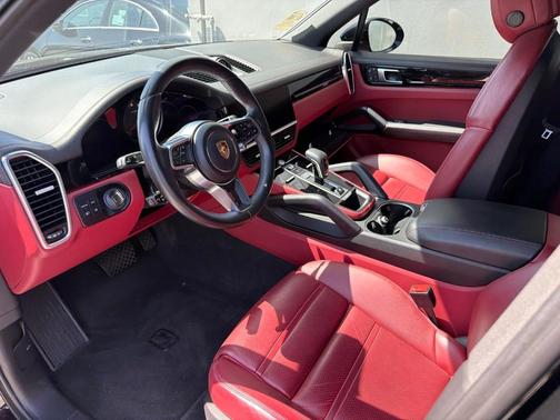 Black 2023 Porsche Cayenne